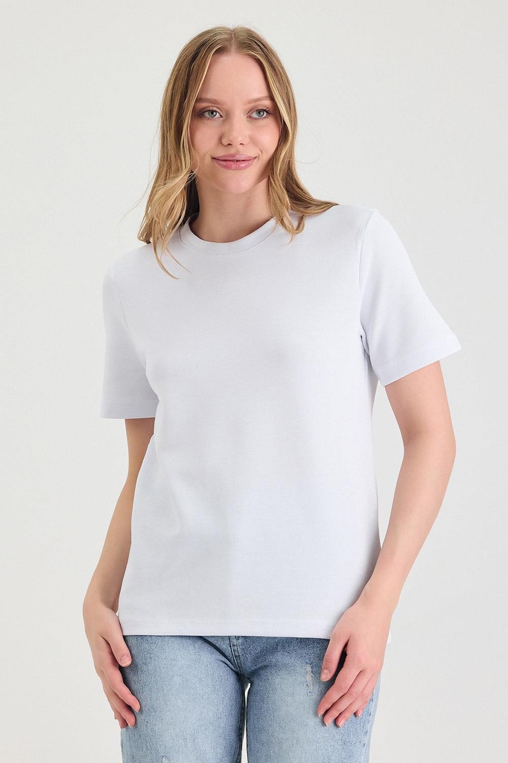 Kadın Kısa Kollu Basic Beyaz T-Shirt