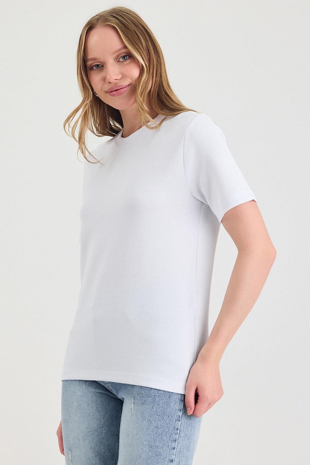 Kadın Kısa Kollu Basic Beyaz T-Shirt