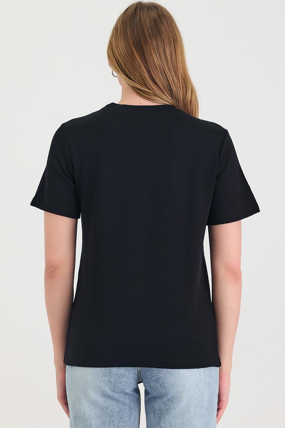 Kadın Kısa Kollu Basic Siyah T-Shirt