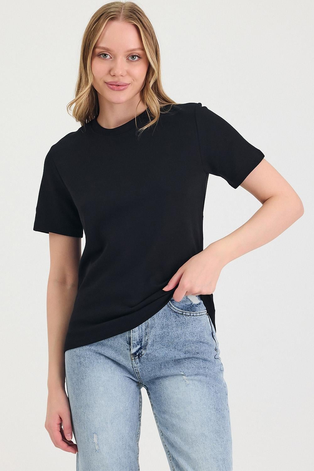 Kadın Kısa Kollu Basic Siyah T-Shirt