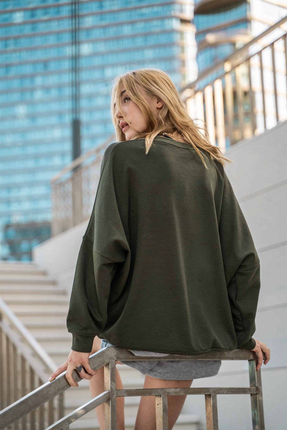 Kadın Oversize Haki Sweatshirt