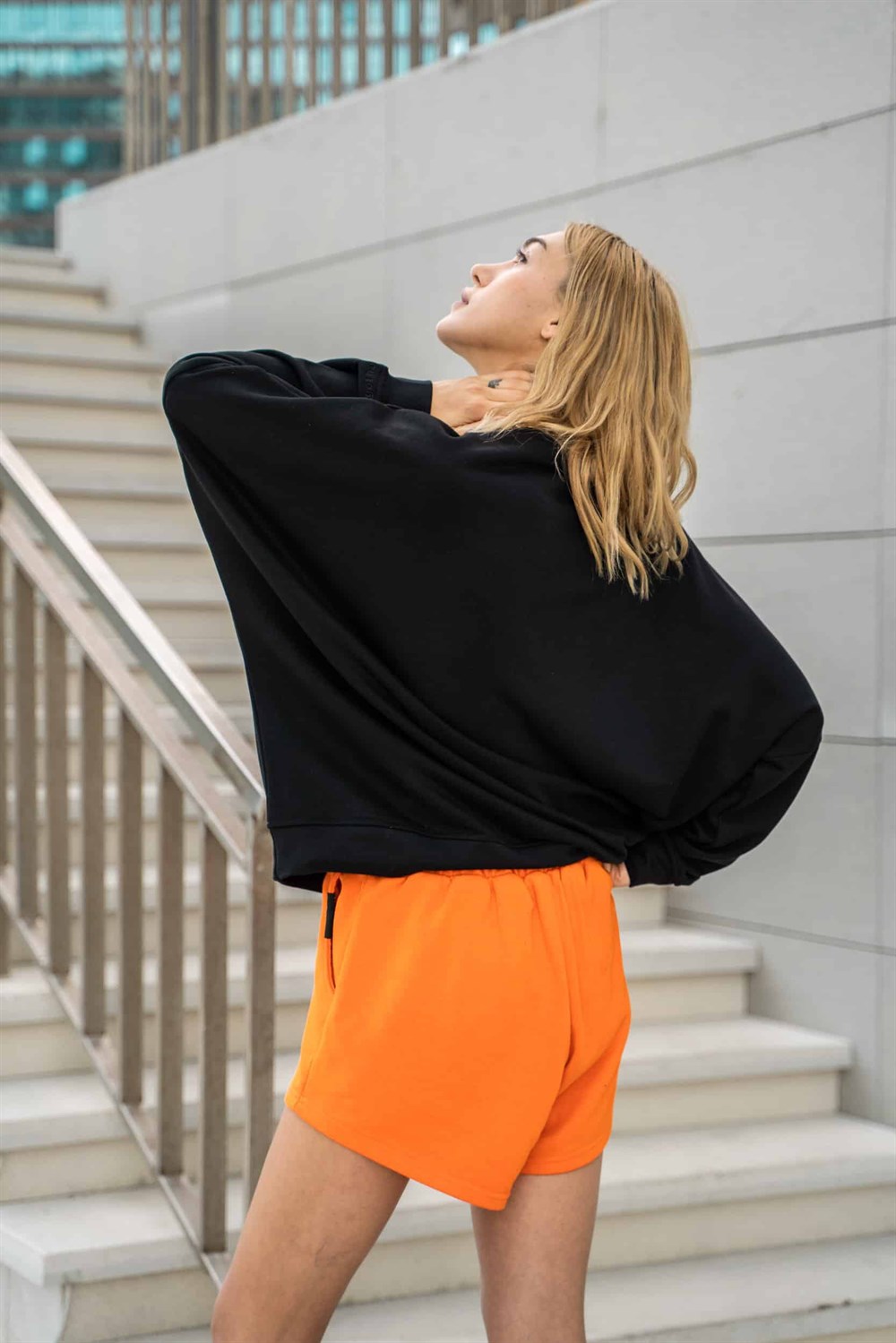 Kadın Oversize Siyah Sweatshirt