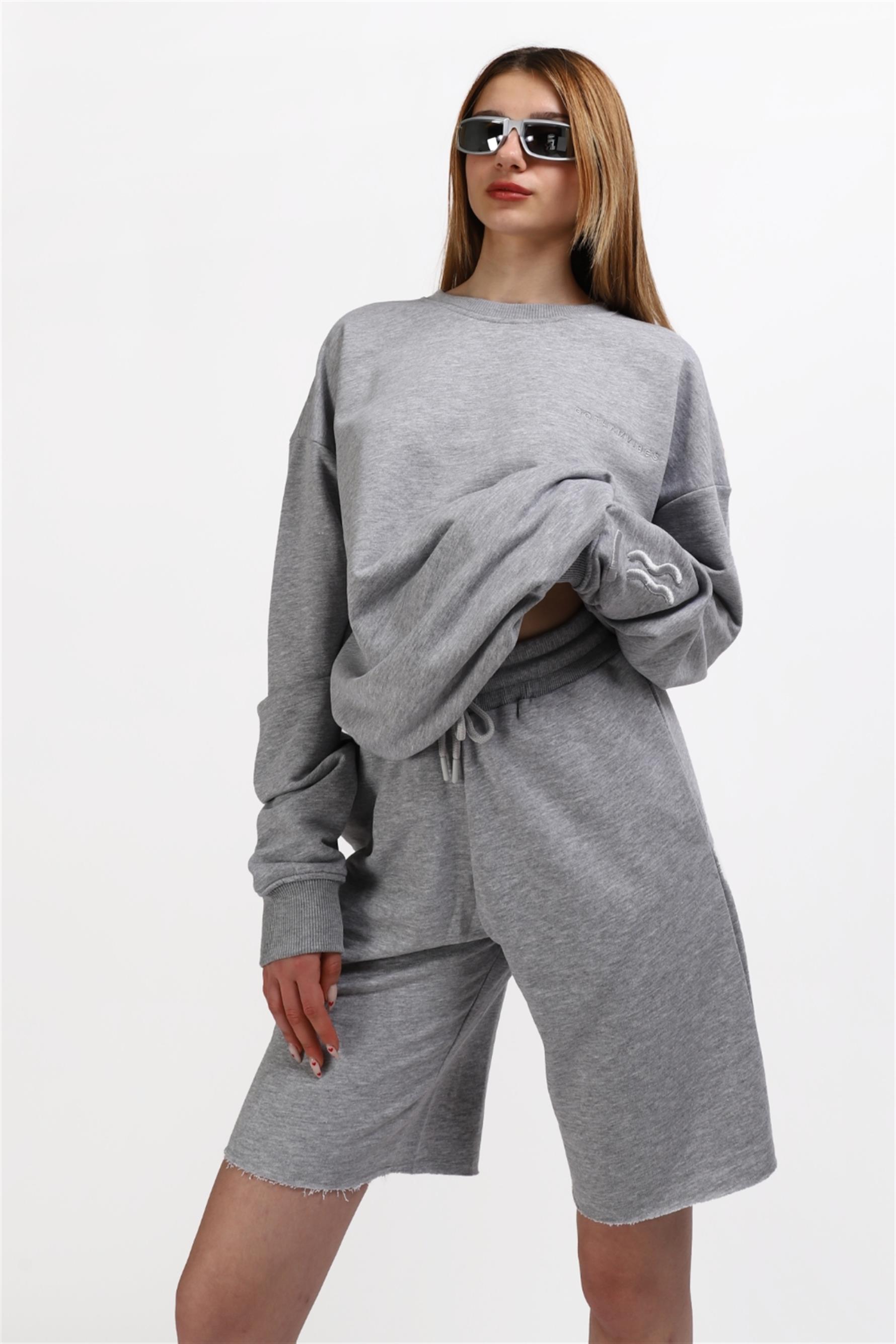 Kadın Reencarnation Oversize Gri Sweatshirt