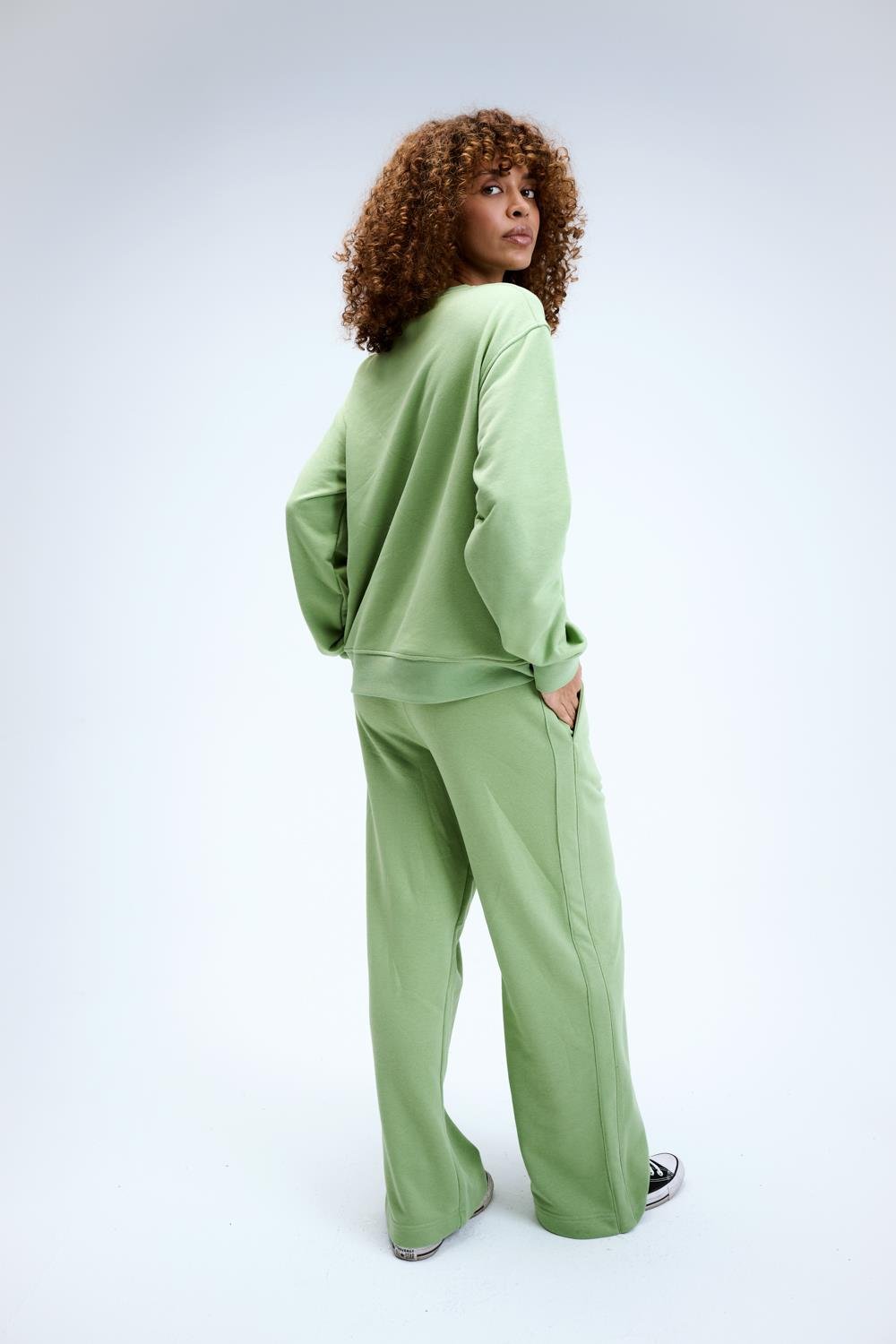 Kadın Timeless Fıstık Yeşili Bol Paça Eşofman Altı
