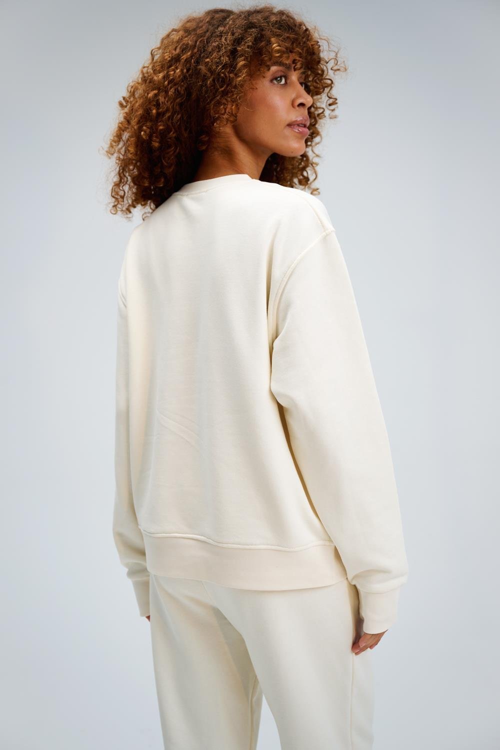 Kadın Timeless Oversize Krem Sweatshirt
