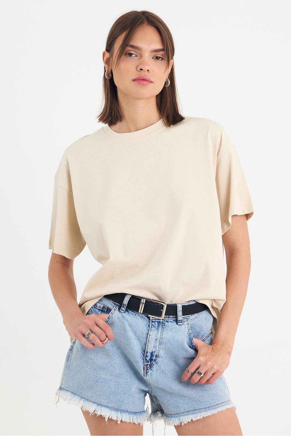 Kadın Timeless Oversize Krem T-Shirt