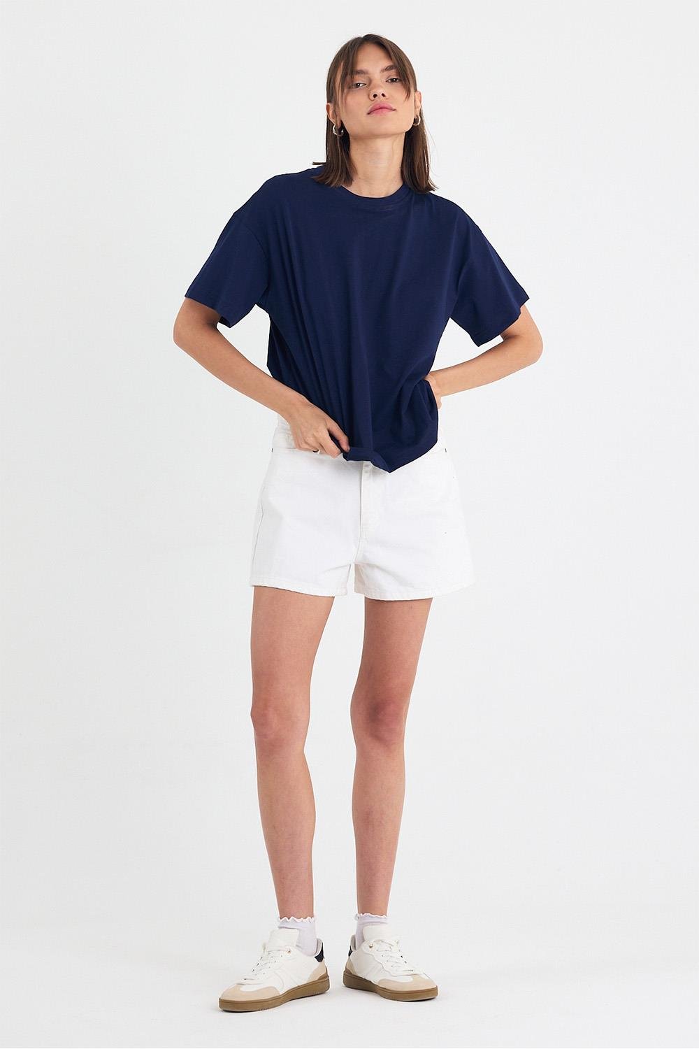 Kadın Timeless Oversize Lacivert T-Shirt