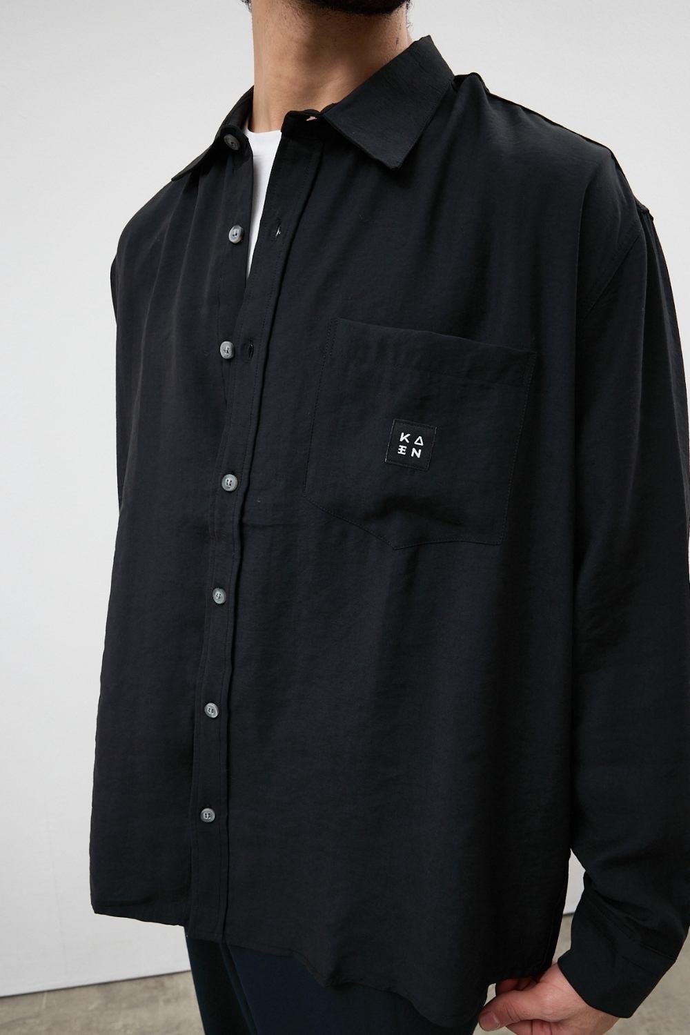 Modal Siyah Dökümlü Gömlek