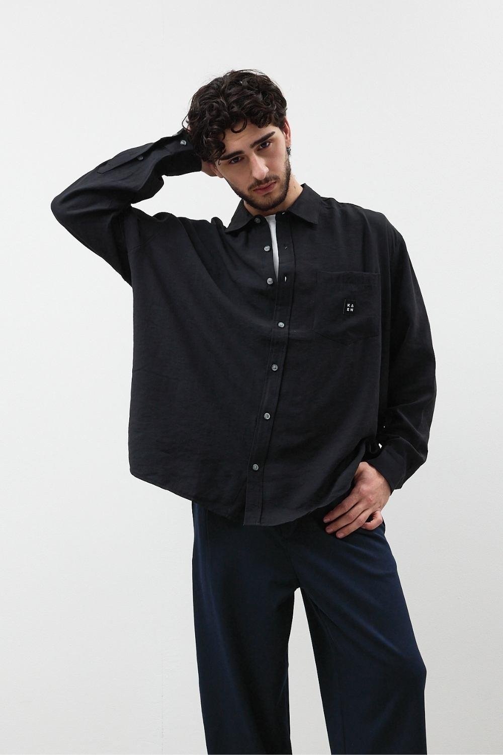 Modal Siyah Dökümlü Gömlek