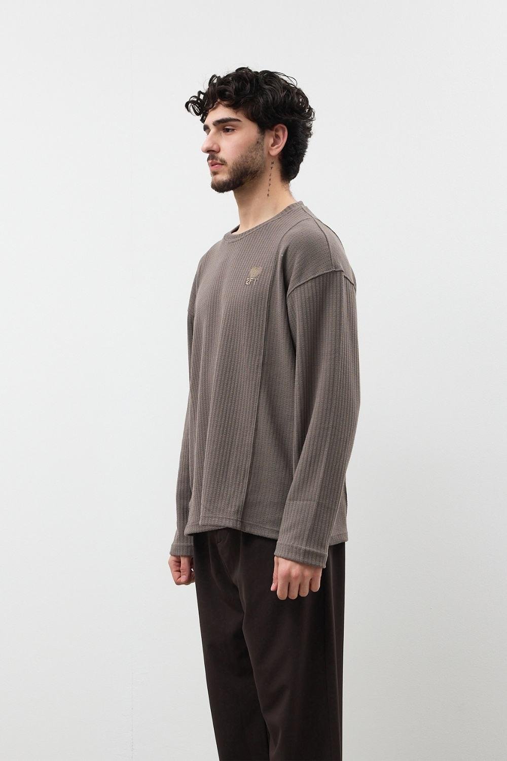 Saç Örgü Kül Nakışlı Sweatshirt