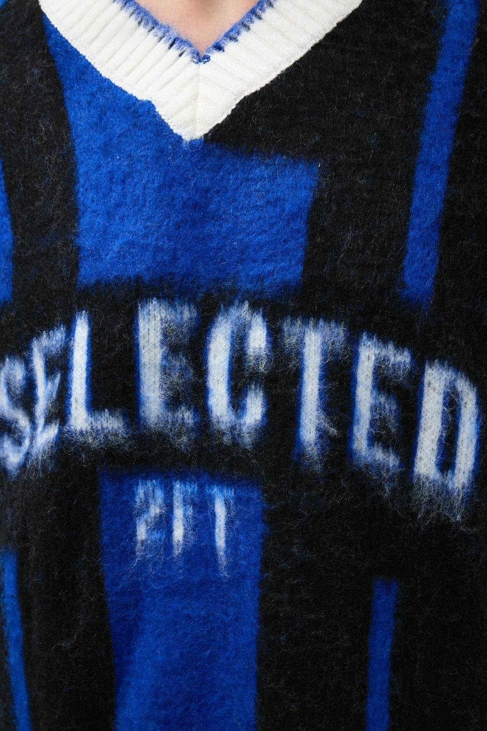 Selected Oversize Sakallı Çizgili Kazak