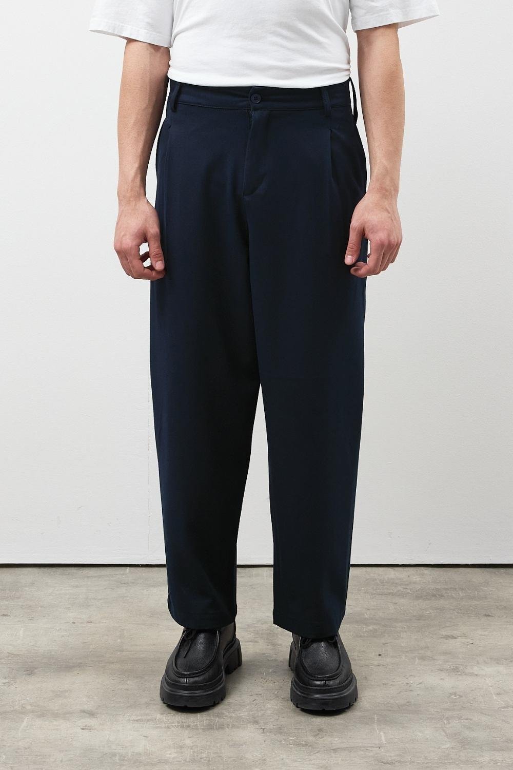 Siyah Premium Pileli Kumaş Pantolon