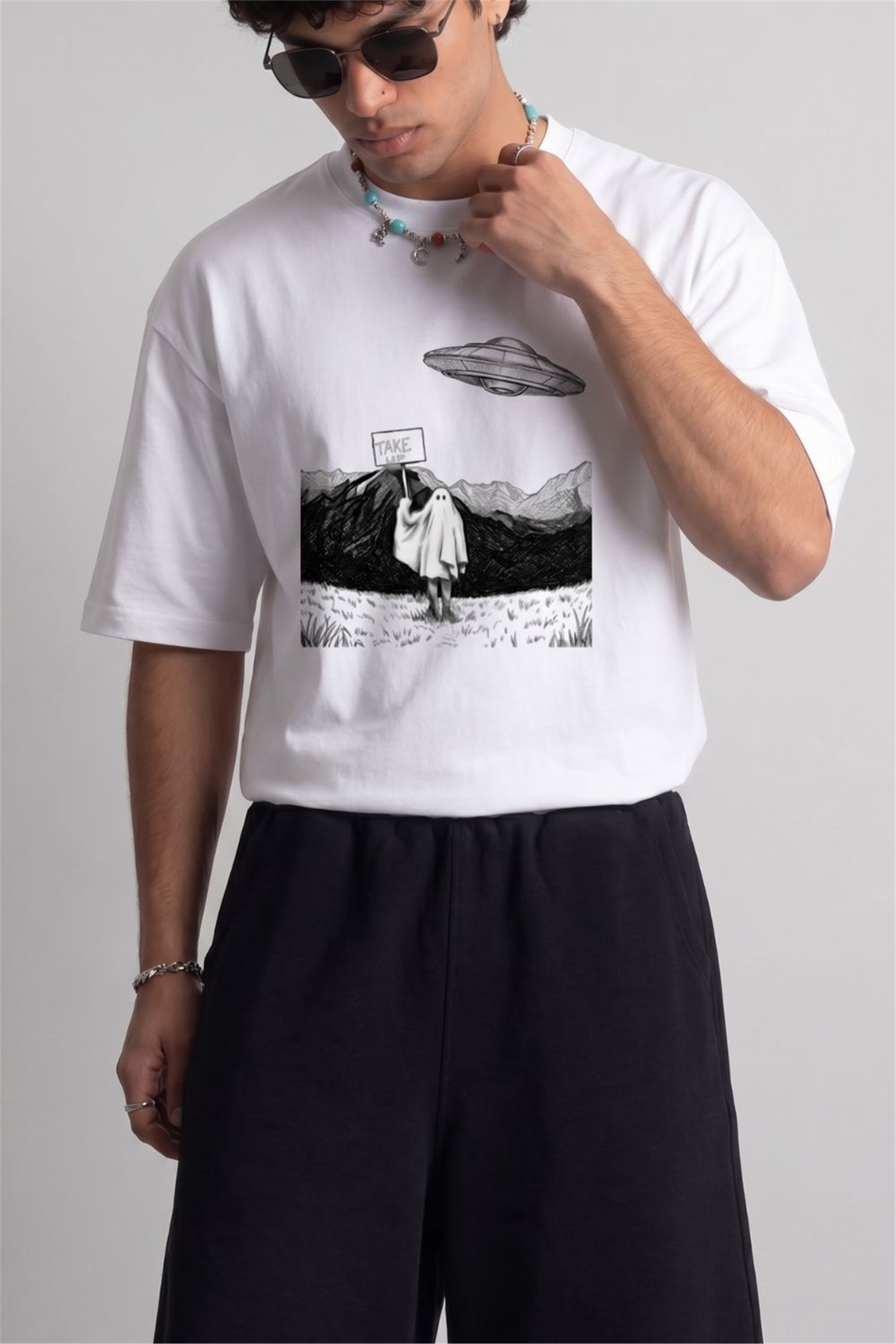 Take Me Oversize Beyaz T-Shirt