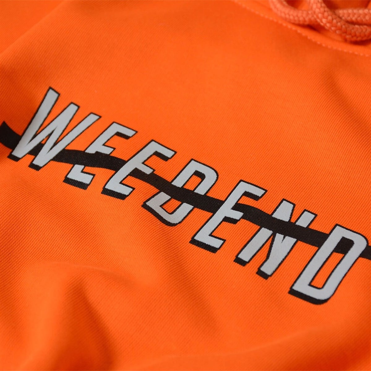 WEEDEND HOODIE
