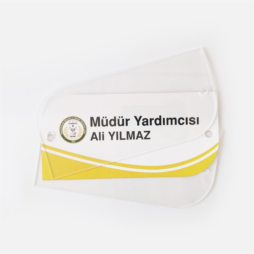 LISE PLEKSI KAPI İSIMLIĞI P KİS 07
