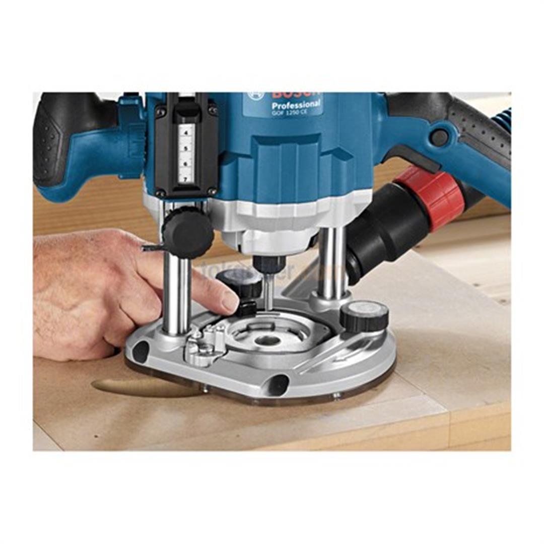 Bosch Profesyonel GOF 1250 CE Freze Makinesi 1250 Watt