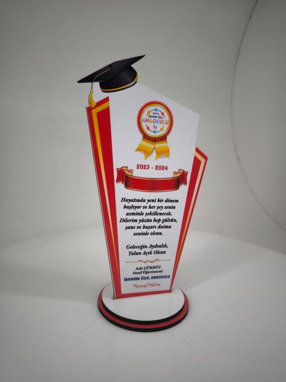 Kişiye Özel Mezuniyet Hatırası Ahşap Plaket Model 3