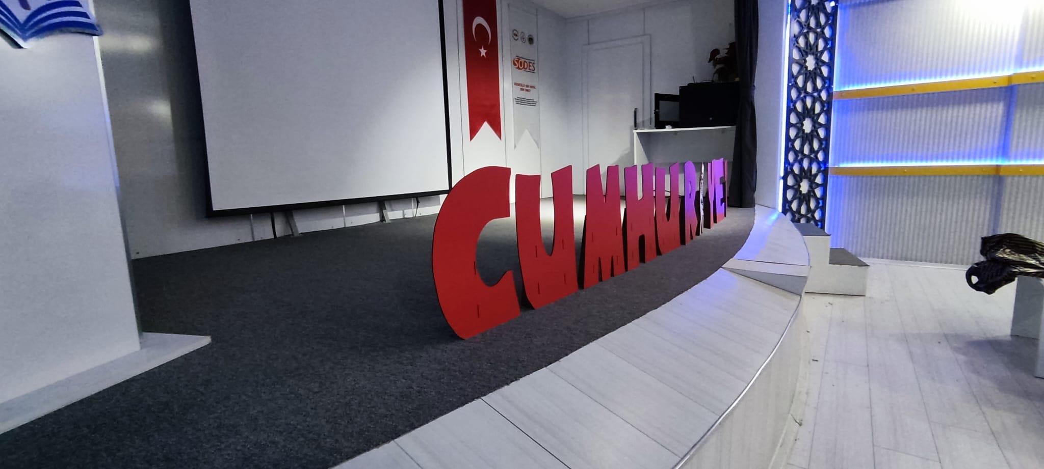 Cumhuriyet Bayramı ahşap dekor