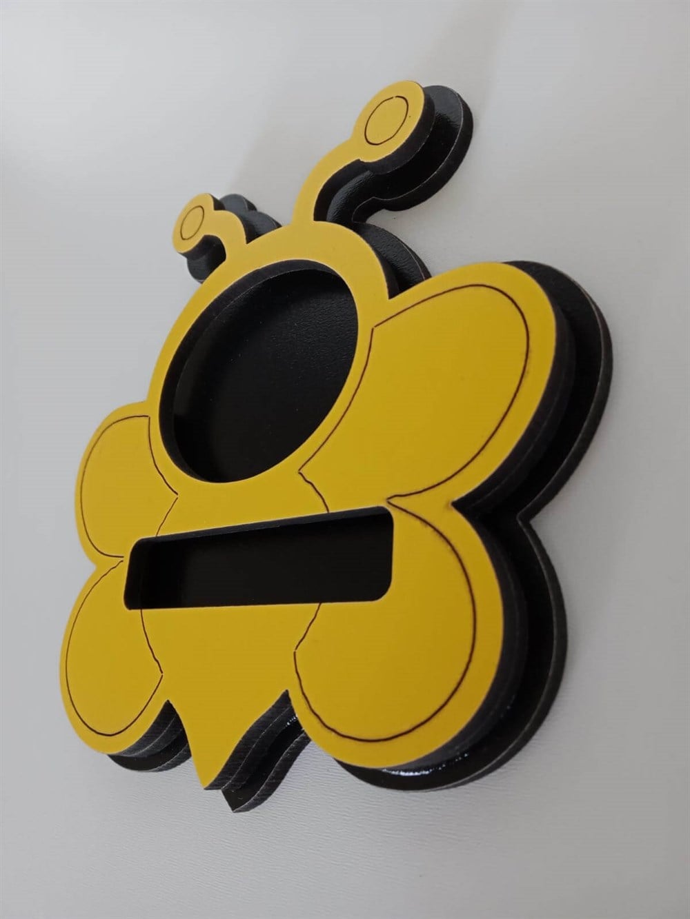 3 mm Mdf Arı Öğrenci ve Öğretmen Dolap İsimliği