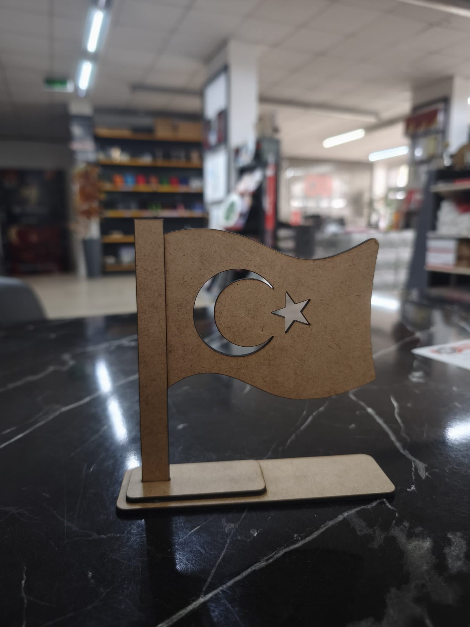 Okulekspres Ahşap Türk Bayrağı Kreş Anaokulu Etkinlik Boyama 