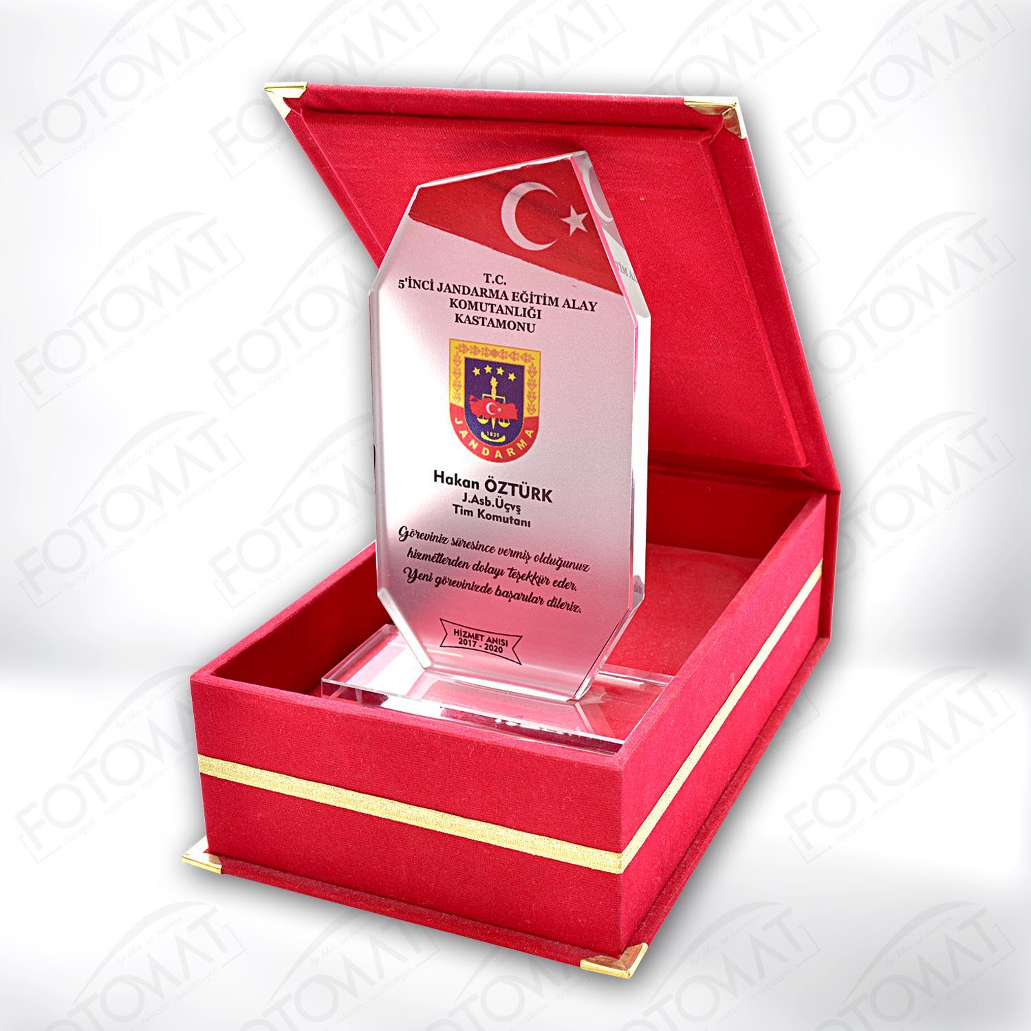 KRİSTAL KADİFE KUTULU PLAKET HEDİYELİK SET