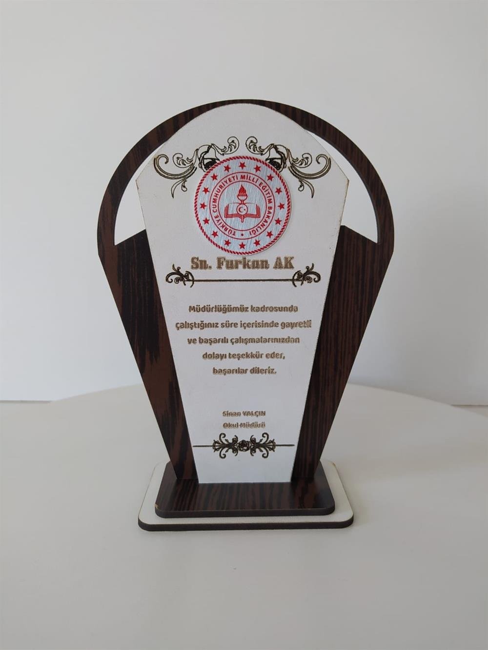 Kişiye Özel İsim-Logolu Ahşap Mdf Plaket Hediyelik