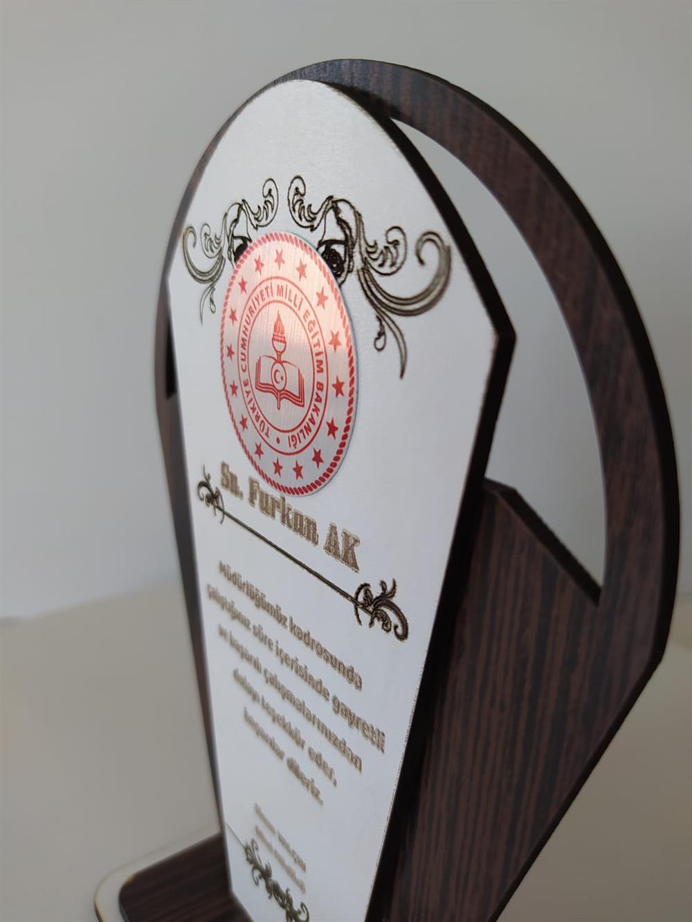 Kişiye Özel İsim-Logolu Ahşap Mdf Plaket Hediyelik
