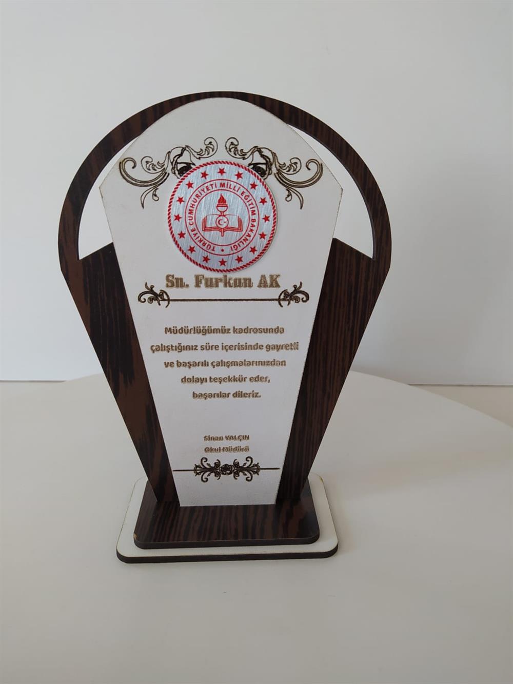 Kişiye Özel İsim-Logolu Ahşap Mdf Plaket Hediyelik