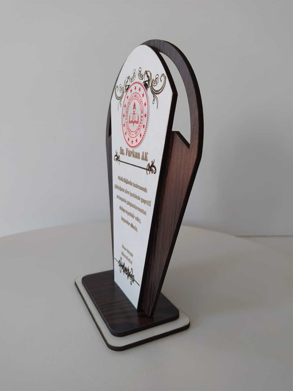 Kişiye Özel İsim-Logolu Ahşap Mdf Plaket 