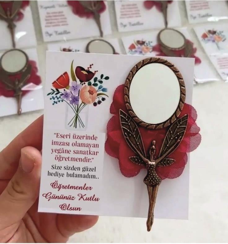 PERİLİ AYNA