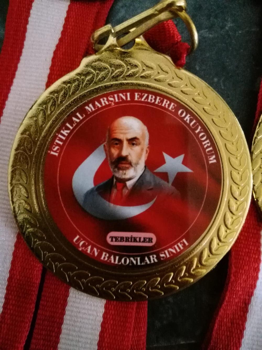 İstiklal Marşı Ezbere Okuyorum Temalı Dijital Baskılı Madalya 