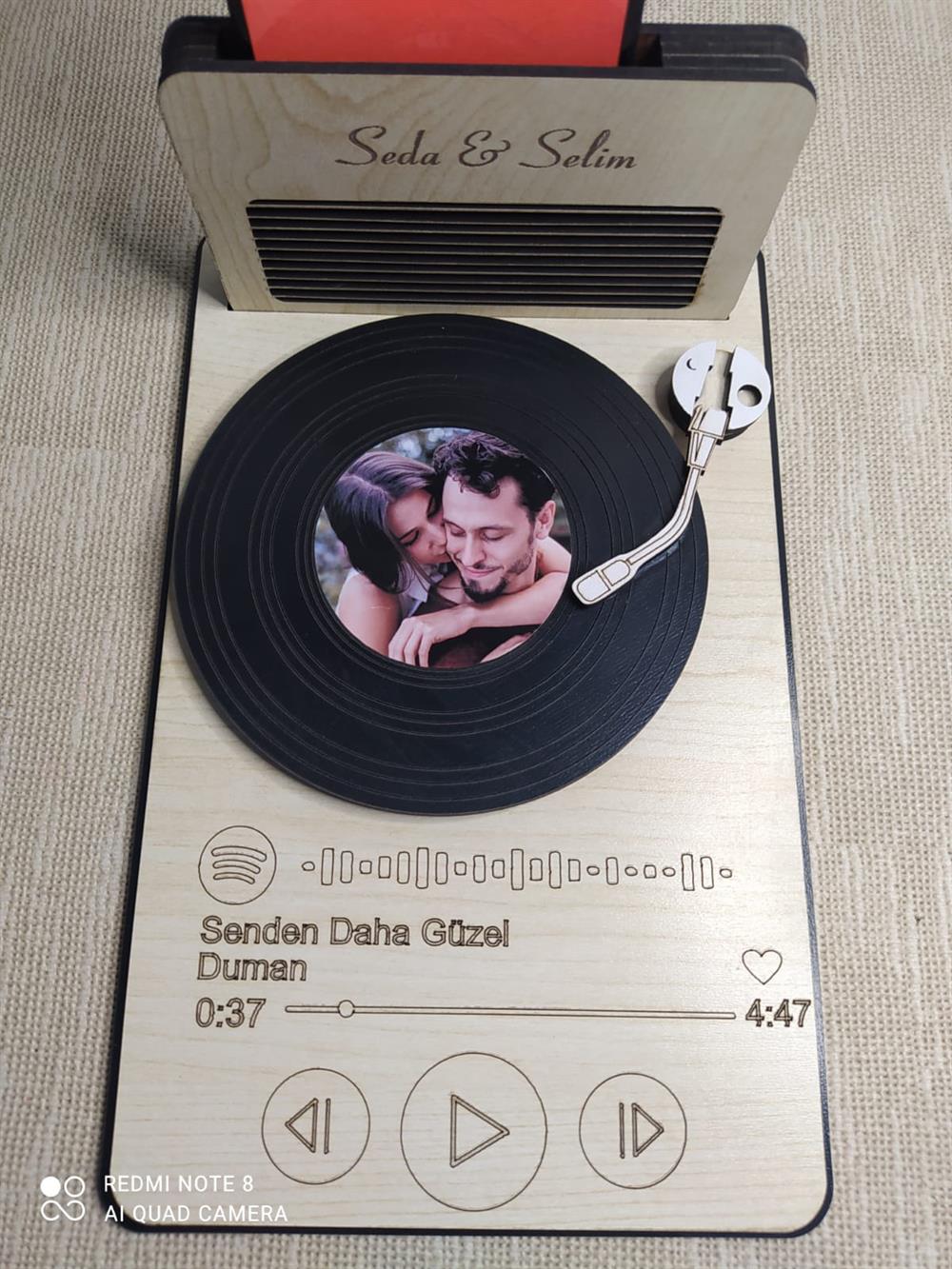 Kişiye Özel Fotoğraflı Spotify- Barkodlu Ahşap Masaüstü Plak