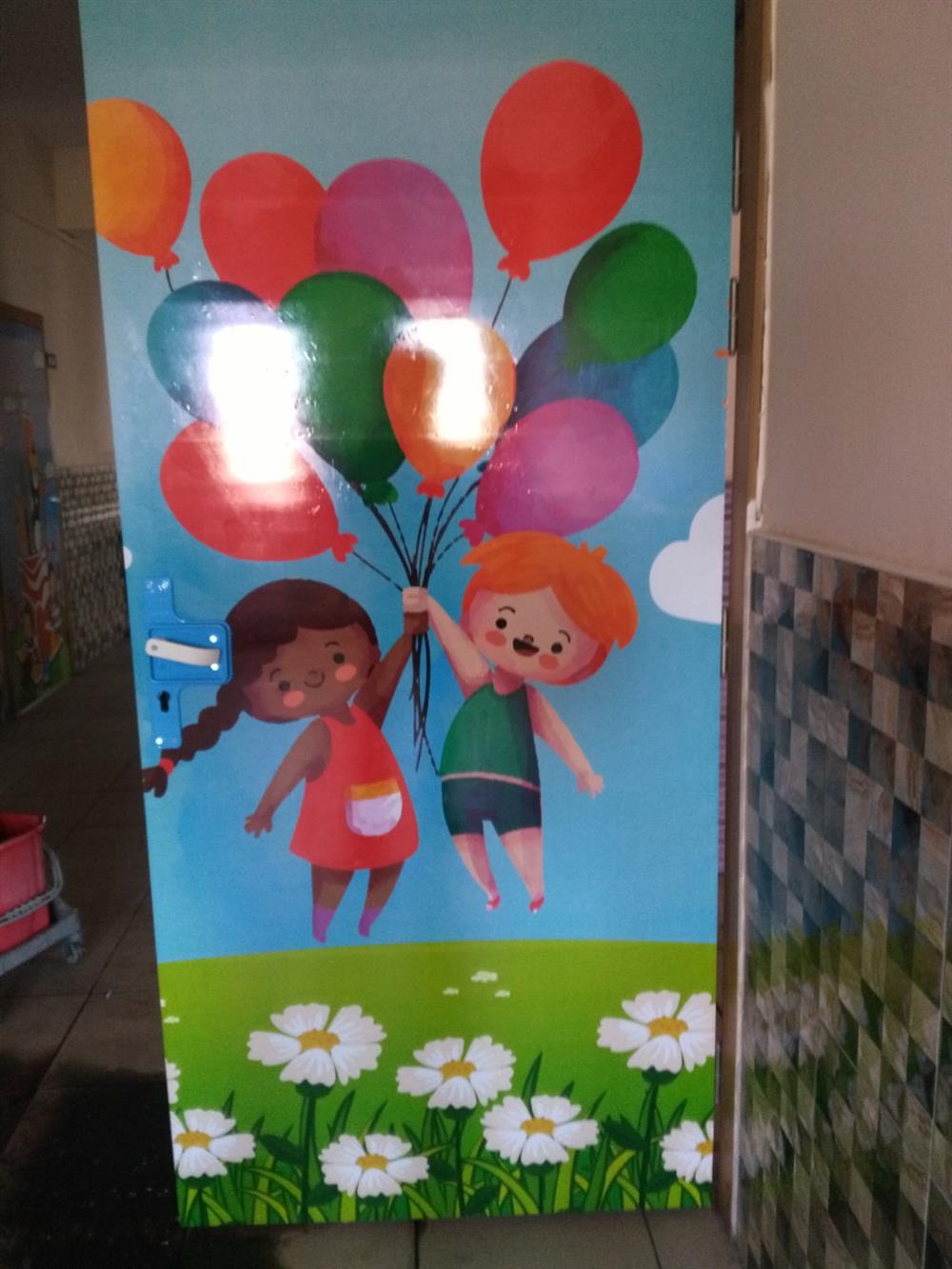 Anasınıfı Balonlar 36 Kapı Giydirme
