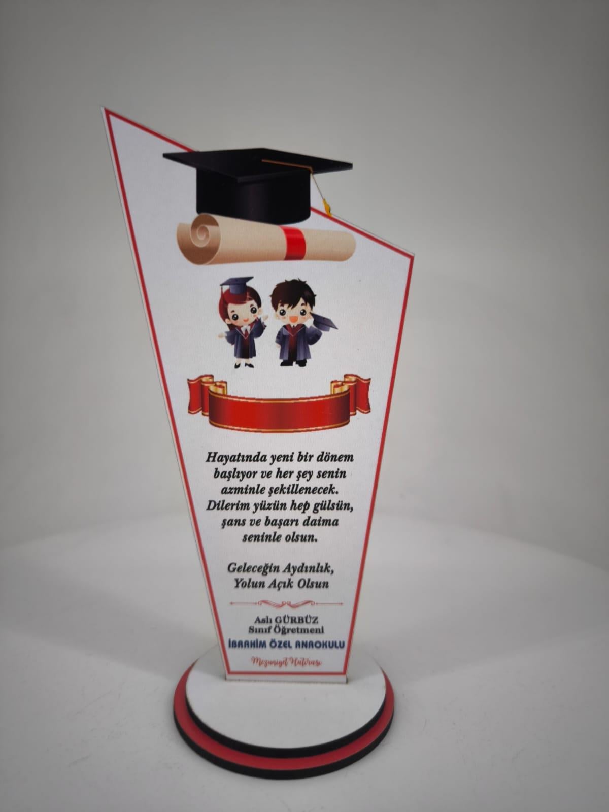Kişiye Özel Mezuniyet Hatırası Ahşap Plaket Model 1 