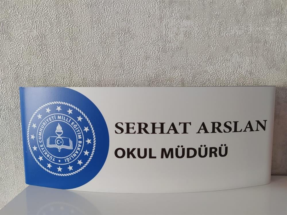 Bombeli Okul Kapı İsimliği Aliminyum Tabela