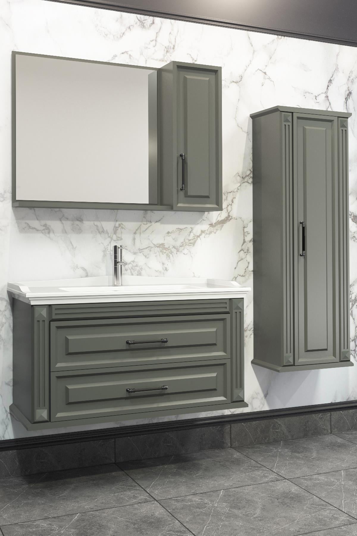 Moskova Banyo Dolabı
