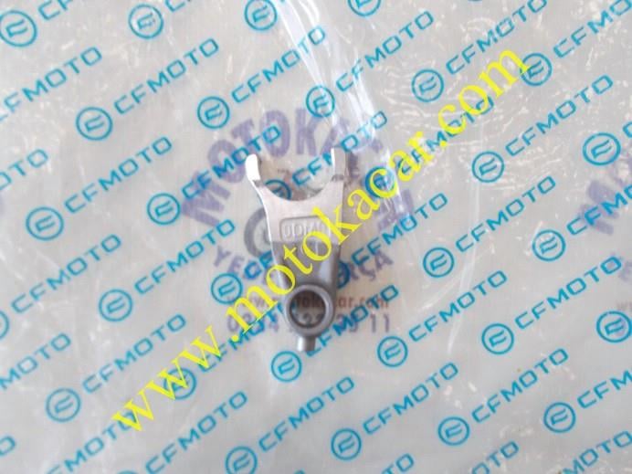 CF MOTO 250NK VITES HILAL ÇATALI ORTA ORJINAL