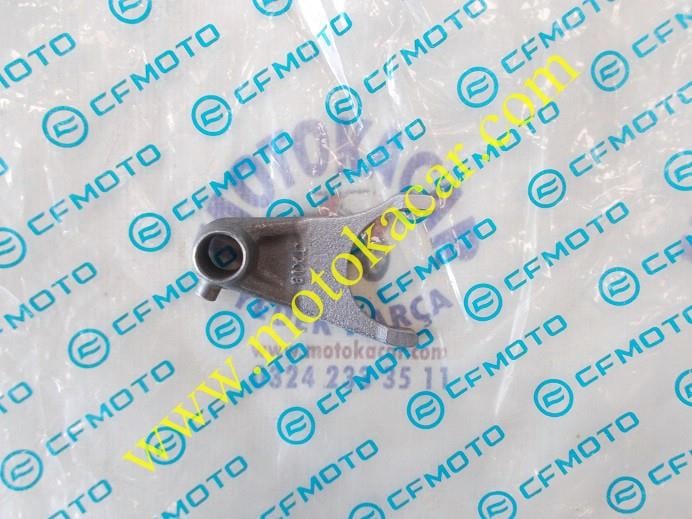 CF MOTO 250NK VITES HILAL ÇATALI SOL ORJINAL