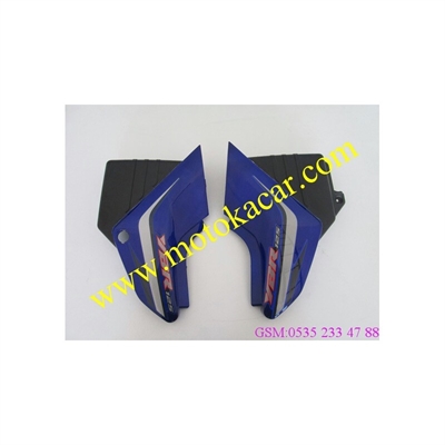 YBR AKÜ KAPAĞI SAĞ SOL TAKIM