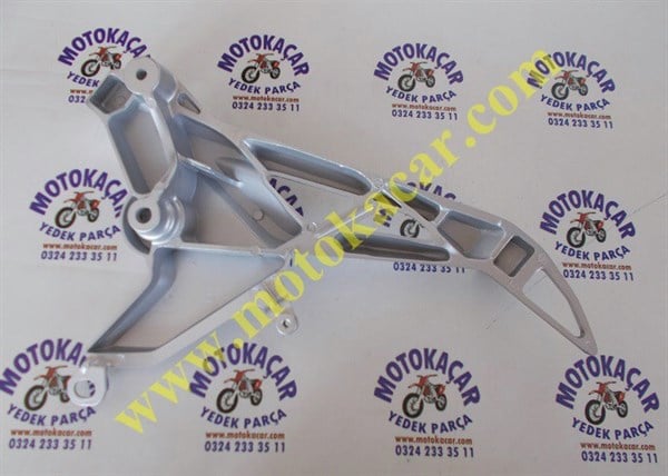 HONDA CB 125 F ÖN ARKA BASAMAK BRAKETİ SOL