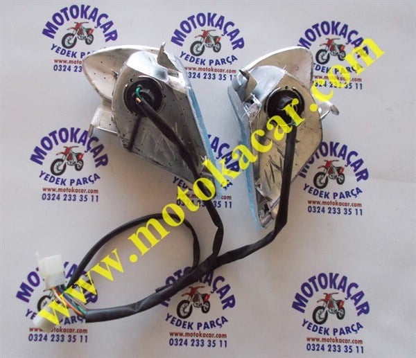 MAXİ SCOOTER BALİNA KASA ÖN SİNYAL SAĞ SOL