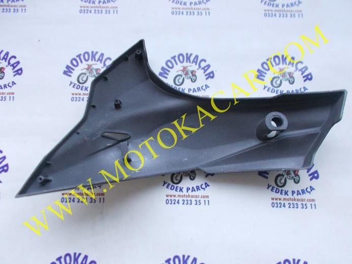 TVS RTR 200 Ön Panel Alt Sakal Sağ Gri (E4) Orjinal