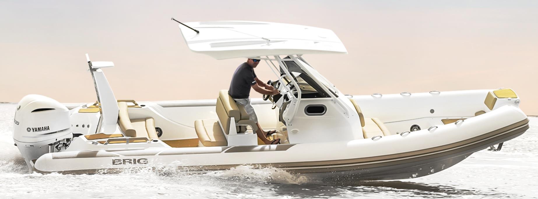  Brig E8H Fiber Tabanlı Konsollu Hypalon Seadeck Şişme Bot 