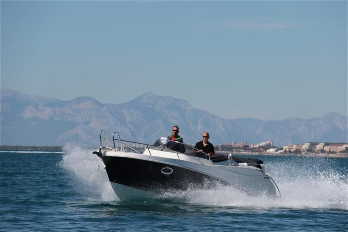  SAFTER 680 C CRUISER Fiber Tekne 