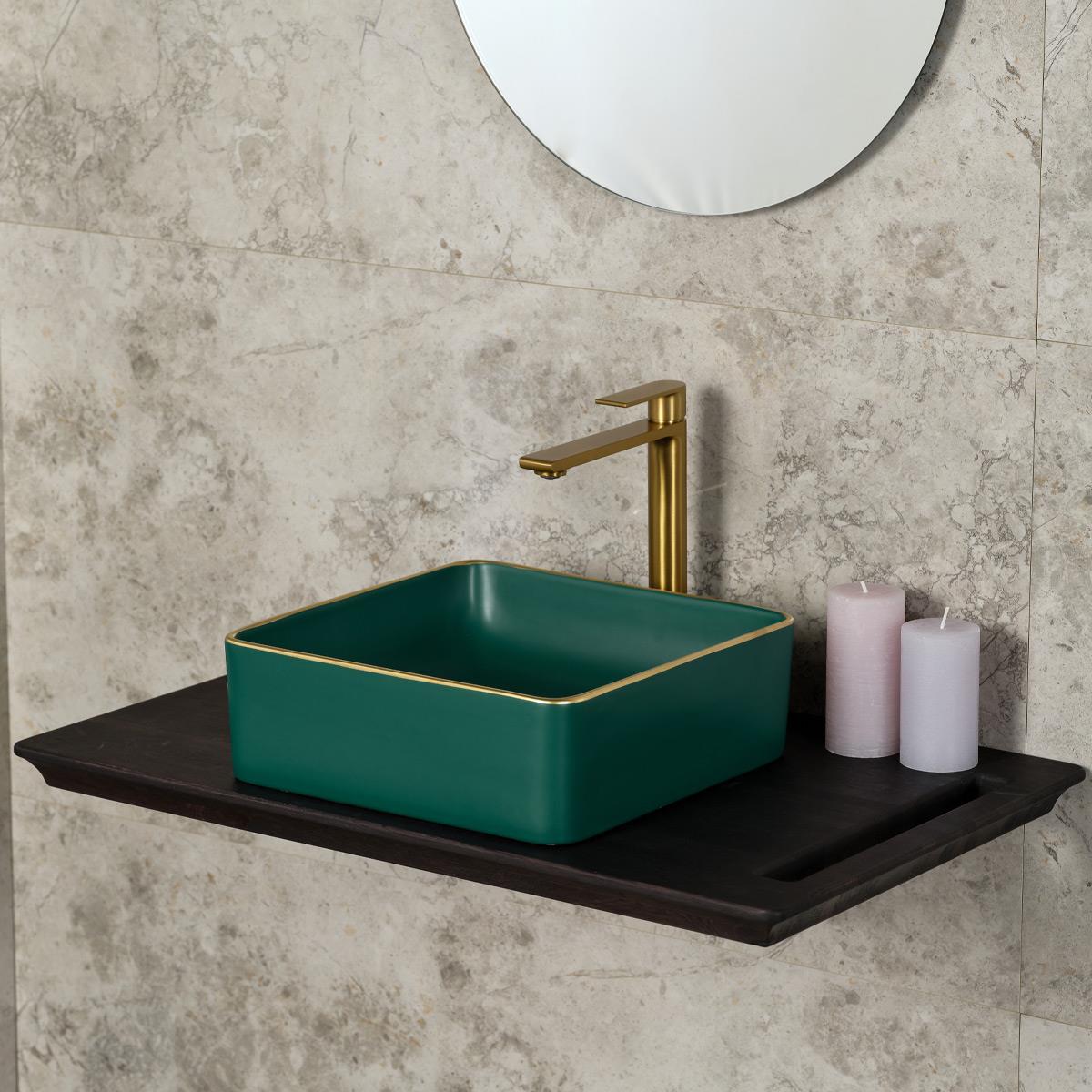 E-4070Y Tezgah Üstü Porselen Lavabo