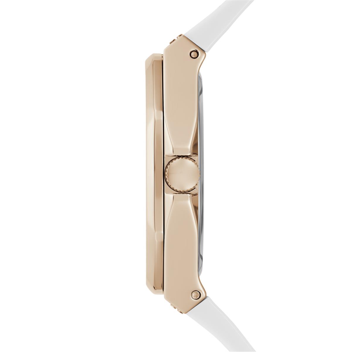 GUGW0694L3