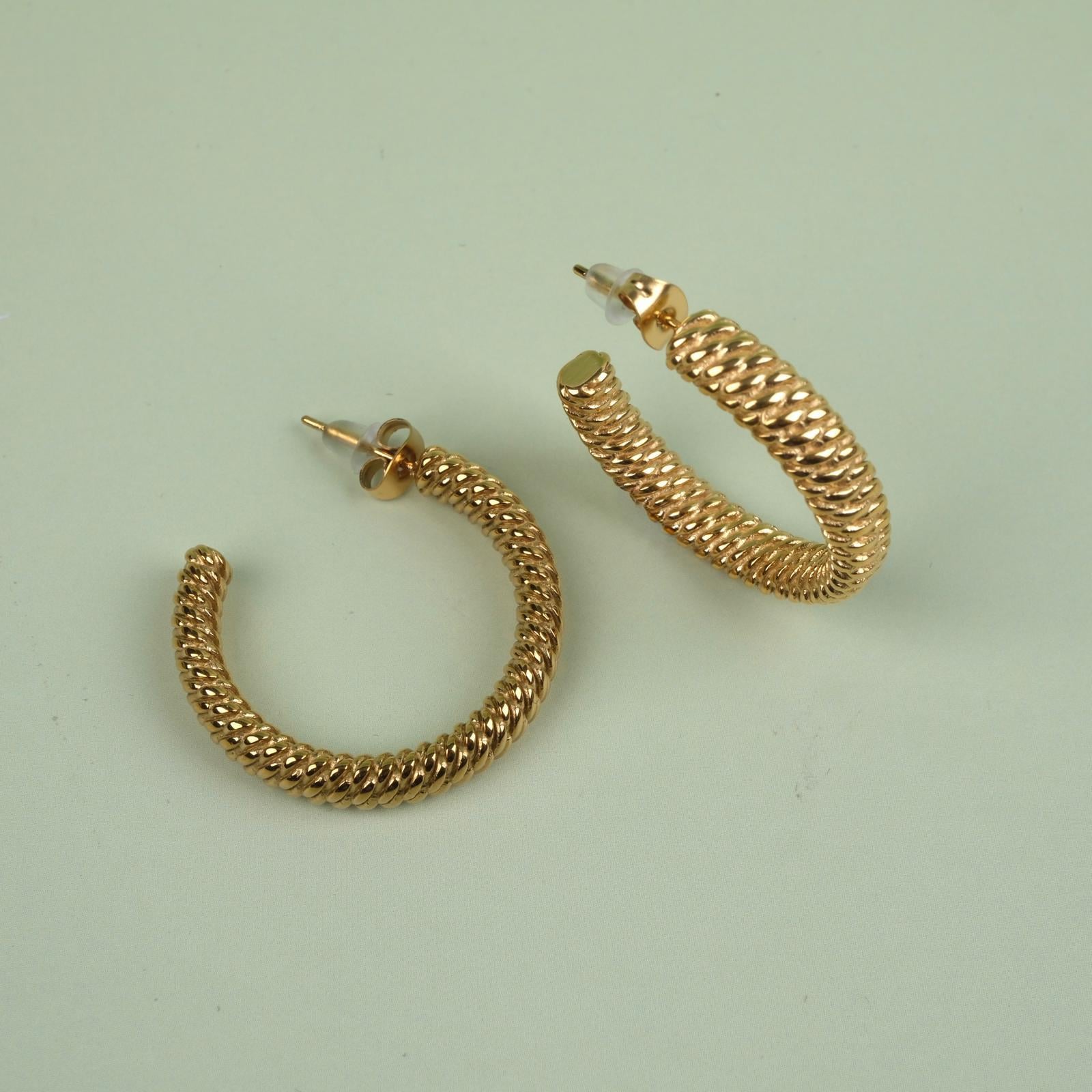 Toptan HALKA ÇELİK KÜPE