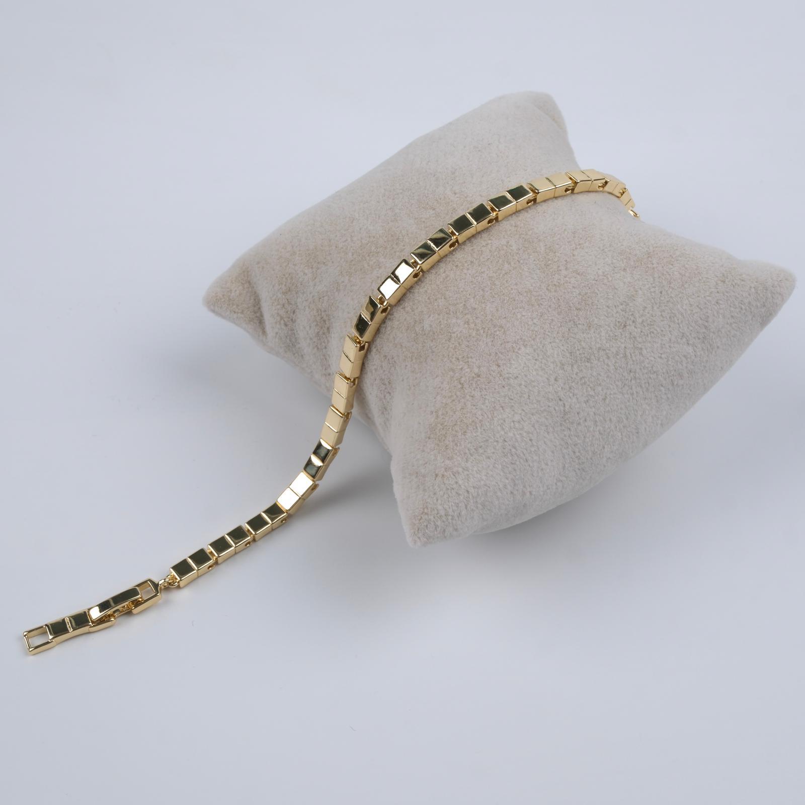 Toptan KARE MODEL BİLEKLİK