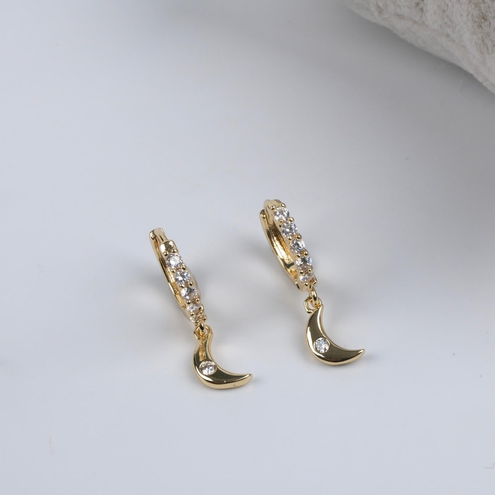 Toptan TAŞLI AY KÜPE