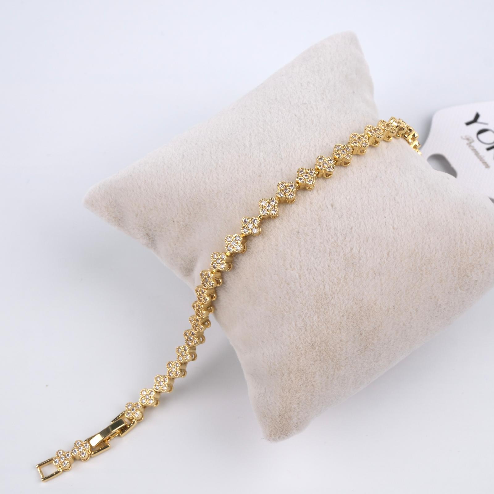 Toptan TAŞLI ÇİÇEK MODEL BİLEKLİK 